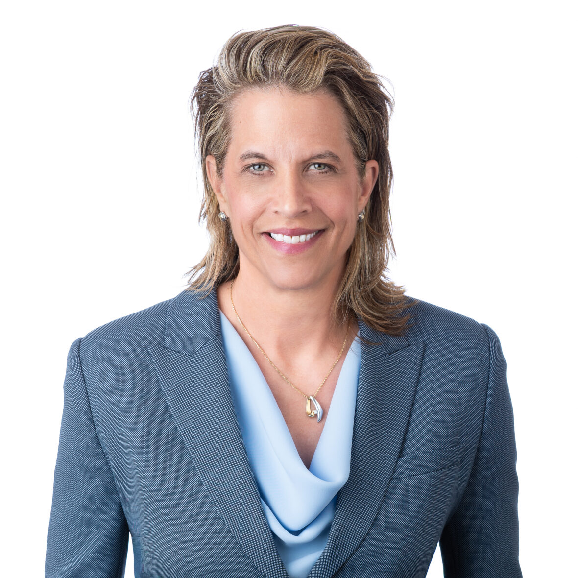 Julie Feasel Featured Bio Image